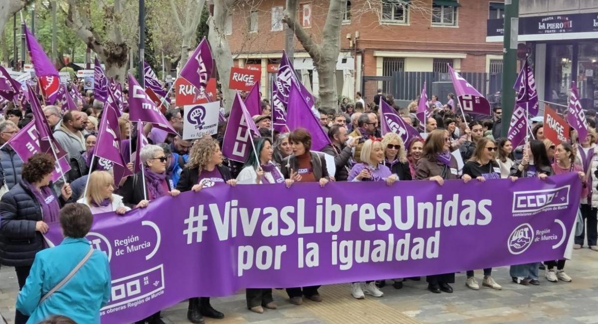 Es inaceptable que un Distintivo que se dirige a reconocer la excelencia de las empresas y entidades en materia de igualdad y prevención de violencia contra las mujeres rebaje injustificadamente la declaración de la representación las personas trabajadoras.