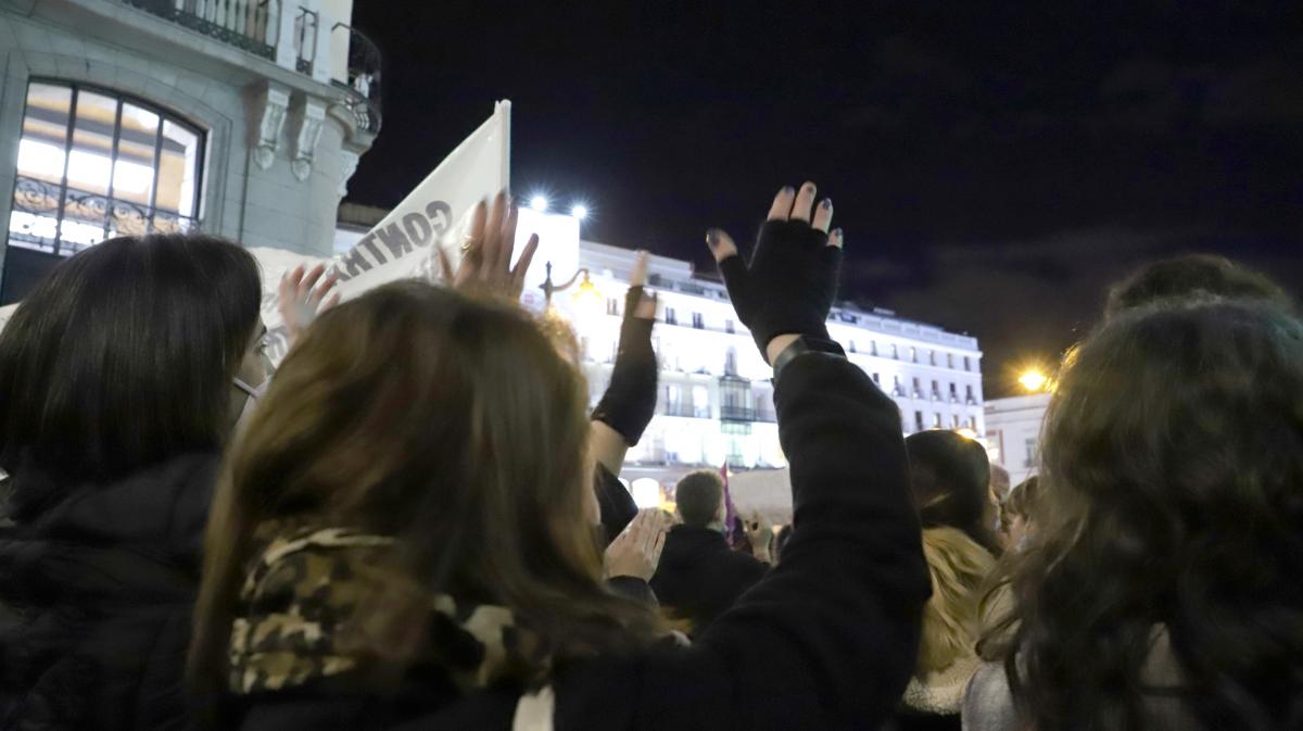 Manifestacin contra la violencia contra las mujeres (Julin Rebollo)