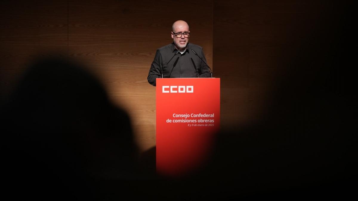 Unai Sordo se dirige a los miembros del Consejo Confederal de CCOO