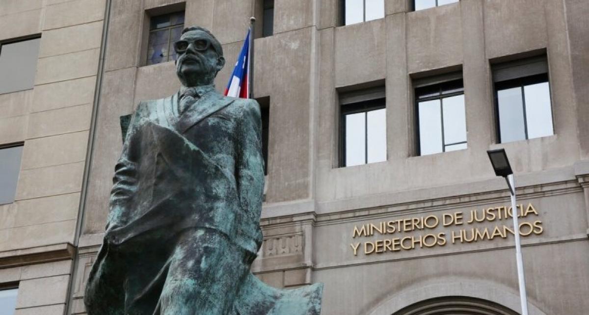 Salvador Allende encarnó la aspiración de un pueblo a decidir su destino con soberanía, justicia social y democracia.