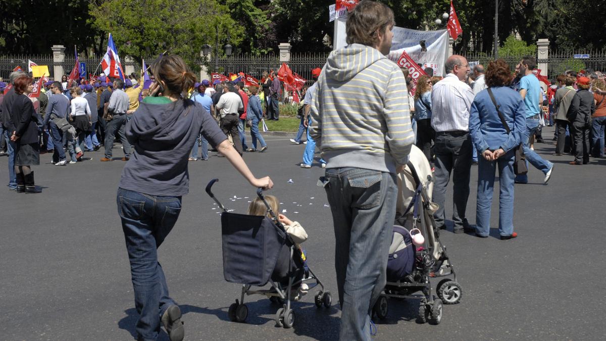 Las inaceptables brechas en los cuidados lastran los empleos y las vidas de las mujeres